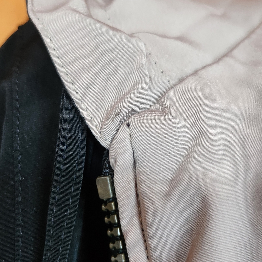 Black Hooded Jacket with Cream Lining - Picture 4 of 7